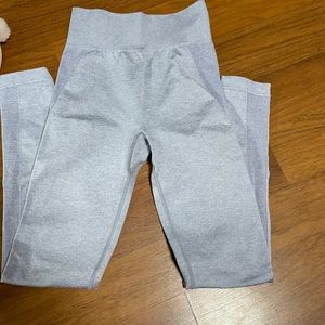 Vitam seamless gym shark leggings